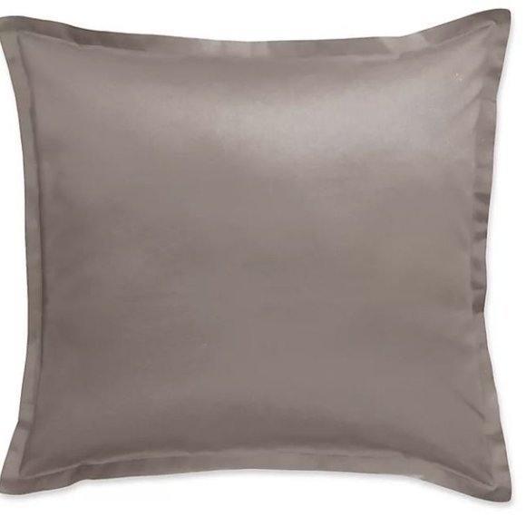 Levinsohn 300-Thread-Count Cotton Euro Pillow Sham - Picture 1 of 4